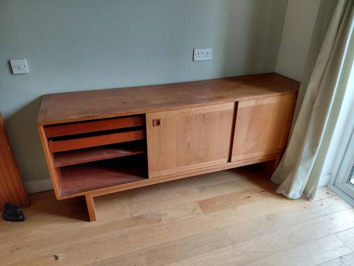 Buy & Sell Merton Park South West London - Photos for side board in good condition