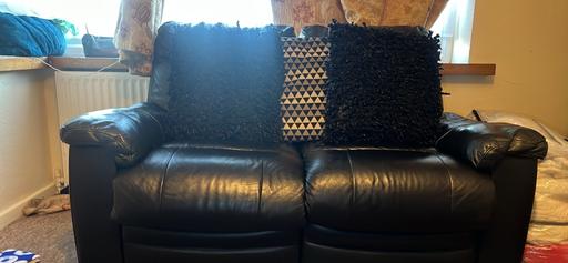 Buy & Sell Becontree East London - Photos for Black Leather 2 Seater Recliner Sofa