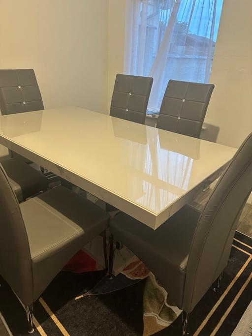 Buy & Sell Braunstone Leicester - Photos for Daining table