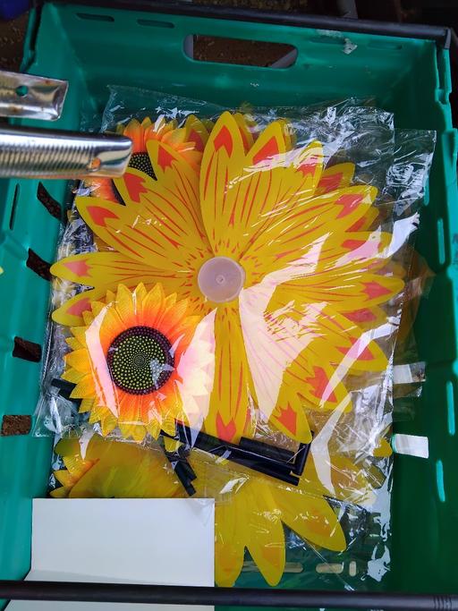 Buy & Sell Bushbury Wolverhampton - Photos for garden deco sunflower