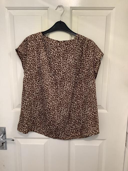Buy & Sell Woodsetton Dudley - Photos for Leopard print top