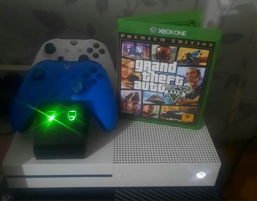Buy & Sell Rubery Birmingham - Photos for Xbox One S 1tb Bundle 