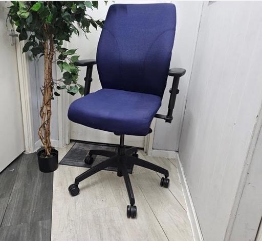 Buy & Sell Waddon South East London - Photos for High back Chair, Wheeled and Adjustable
