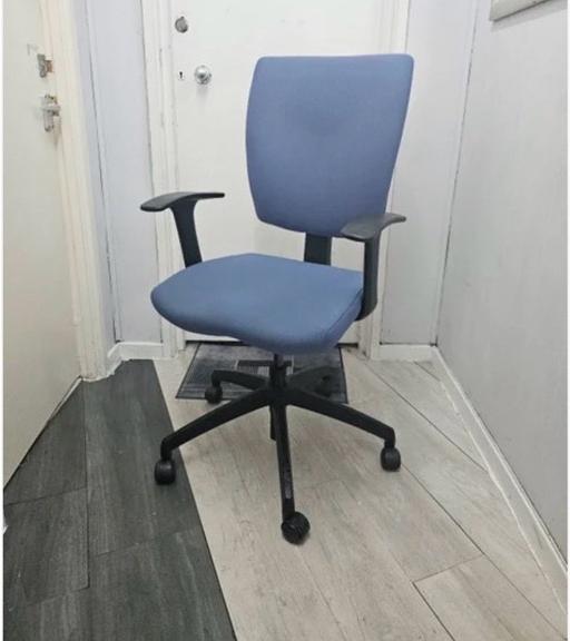 Buy & Sell Waddon South East London - Photos for Blue Office Swivel Chair