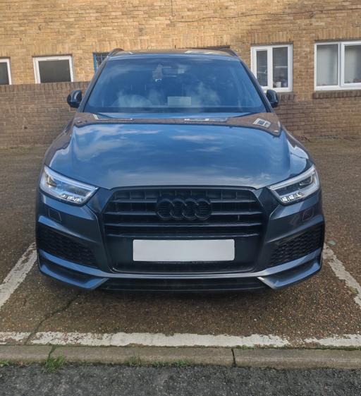Vehicles Ilford Redbridge - Photos for Grey Audi Q3