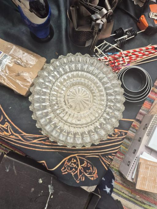 Buy & Sell Worthing Town Centre Worthing - Photos for Beautiful crystal cut up lighter antique