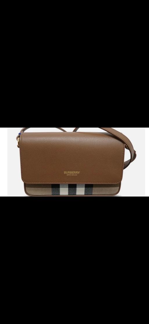 Buy & Sell Ilford Redbridge - Photos for Burberry New Hampshire CrossBody Bag Tan brow
