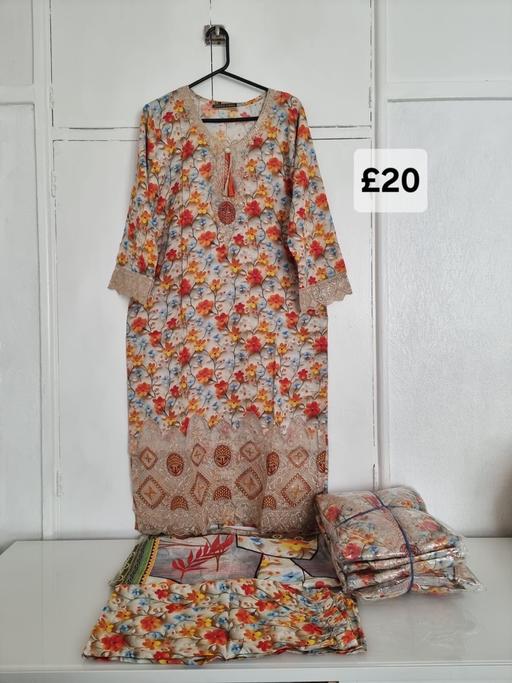 Buy & Sell Whitechapel East London - Photos for Pakistani kameez