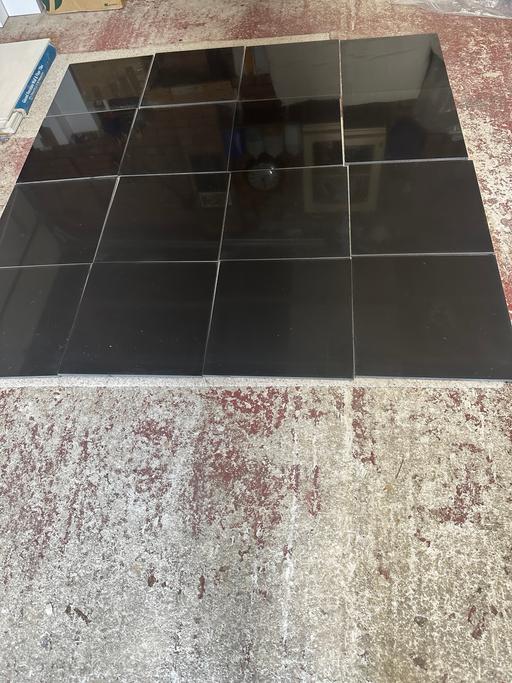 Buy & Sell Langho Ribble Valley - Photos for Sixteen 400mm x 400mm polished floor tiles