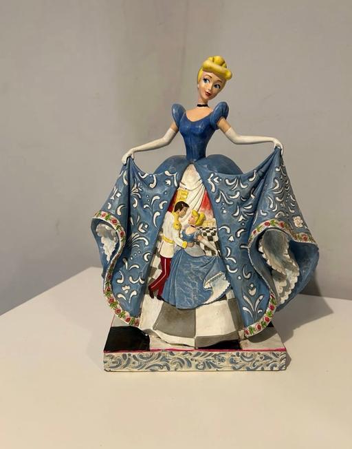 Buy & Sell Northfield Birmingham - Photos for Cinderella Disney Tradition