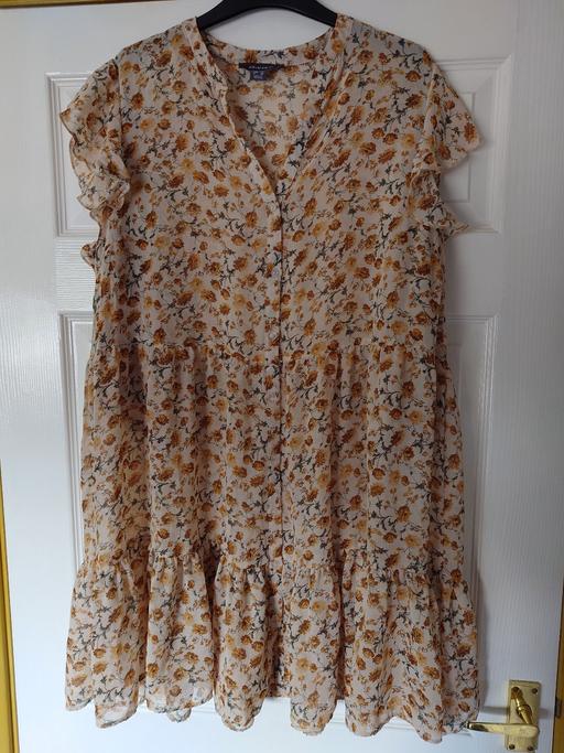 Buy & Sell Woodthorpe Charnwood - Photos for Women's flower dress size 16