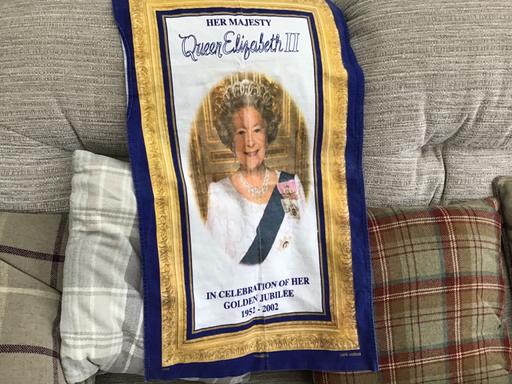 Buy & Sell Essington Wolverhampton - Photos for Collectors tea towel ( royal )