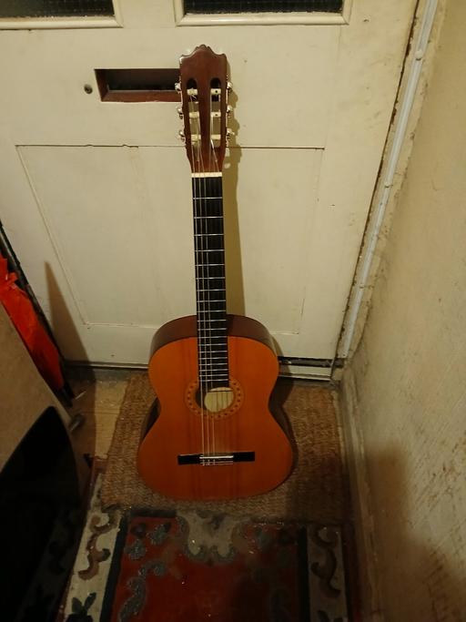 Buy & Sell Warren Street Central London - Photos for GUITAR