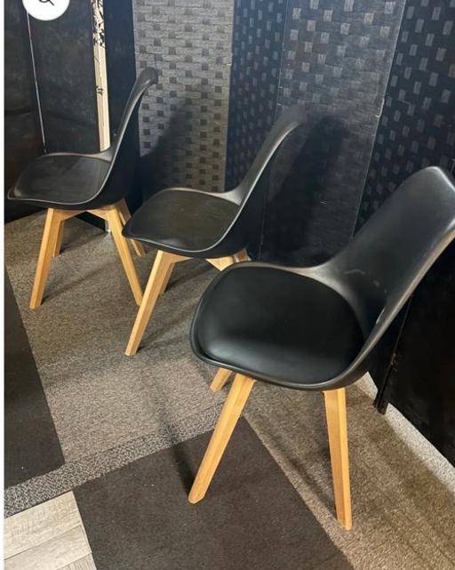 Buy & Sell Waddon South East London - Photos for Used 3 x Black and brown legged chairs
