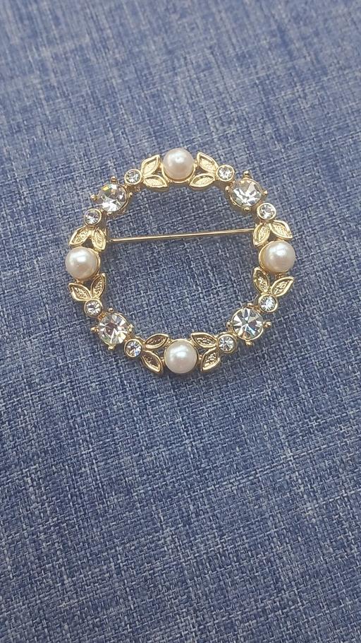 Buy & Sell Lyppard Bourne Worcester - Photos for vintage brooch