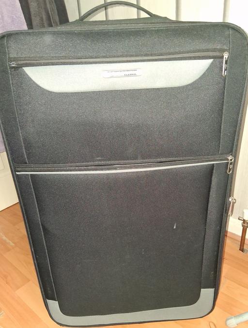 Buy & Sell West Derby Liverpool - Photos for Large Extendable Pull-along Suitcase