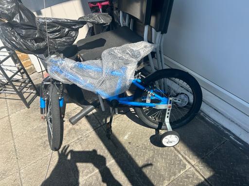 Buy & Sell Commercial Road East London - Photos for Boys bike