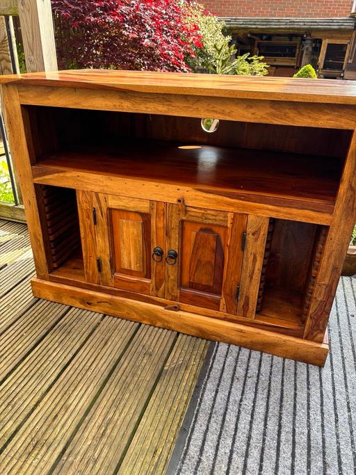 Buy & Sell Quarry Bank Dudley - Photos for Solid wood tv stand