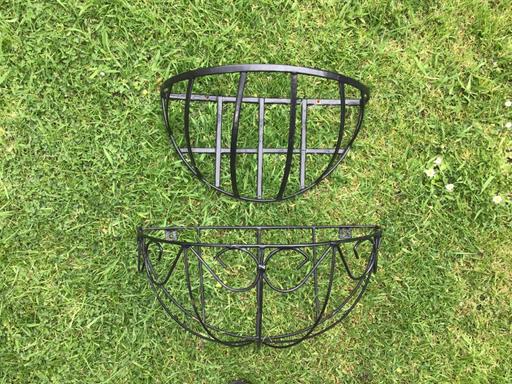 Buy & Sell Essington Wolverhampton - Photos for 2 Wall Baskets