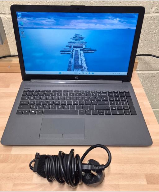 Buy & Sell Bloxwich Walsall - Photos for HP 255 G7 Laptop & Charger - Win 11