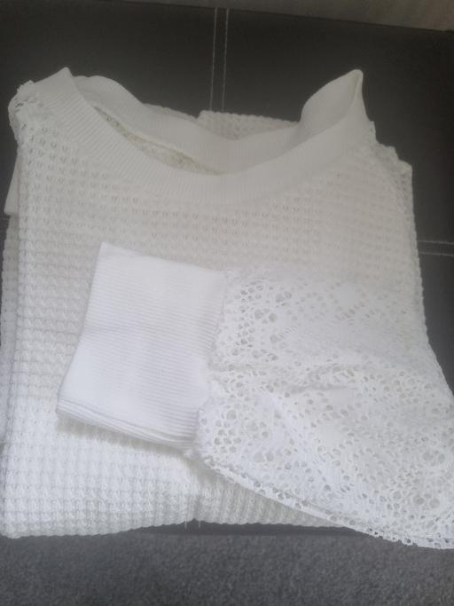 Buy & Sell Pendeford Wolverhampton - Photos for cream top lace sleeves v pretty m