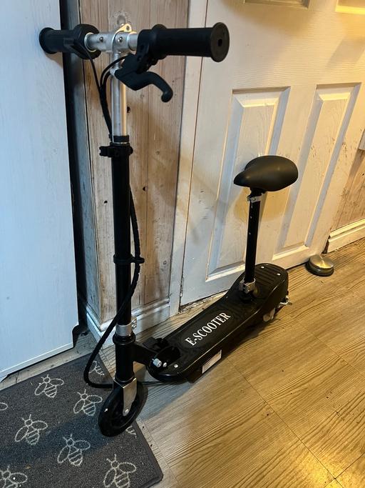 Buy & Sell Stockhill Nottingham - Photos for Kids Electric seated scooter