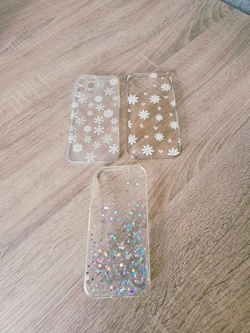Buy & Sell Newton Doncaster - Photos for 3 assorted phone cases.