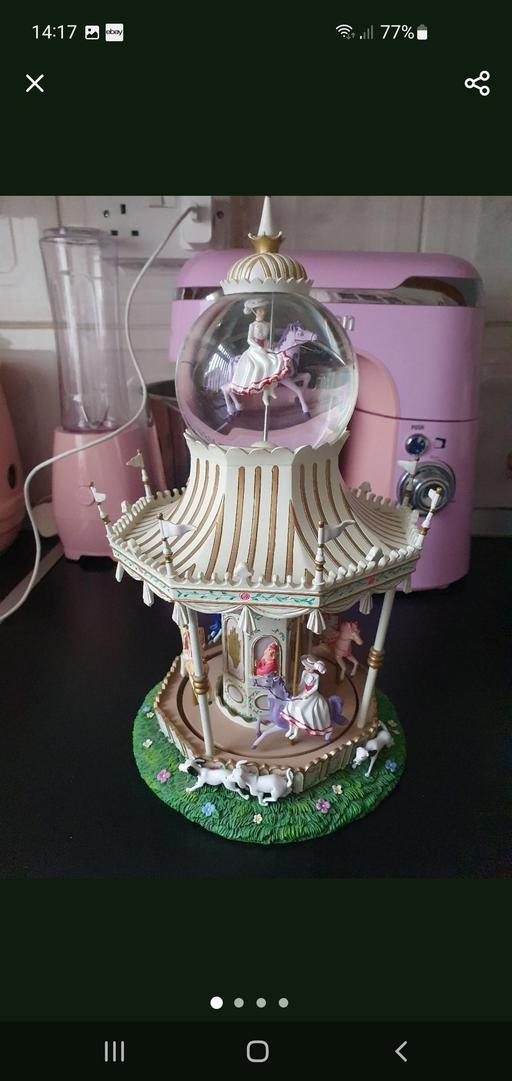Buy & Sell Upper Gornal Dudley - Photos for large Disney snowglobe Mary poppins
