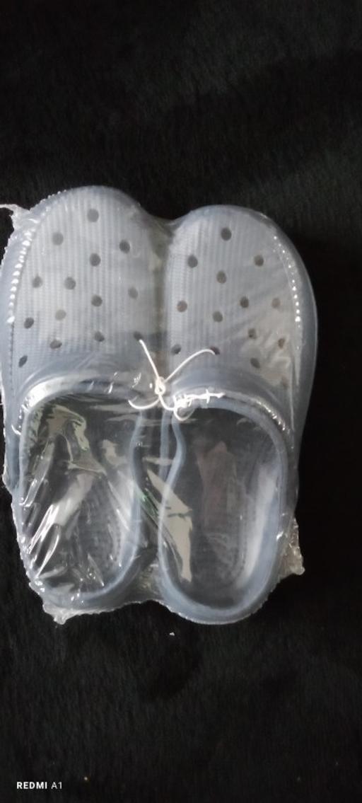 Buy & Sell Bradley Wolverhampton - Photos for Crocs