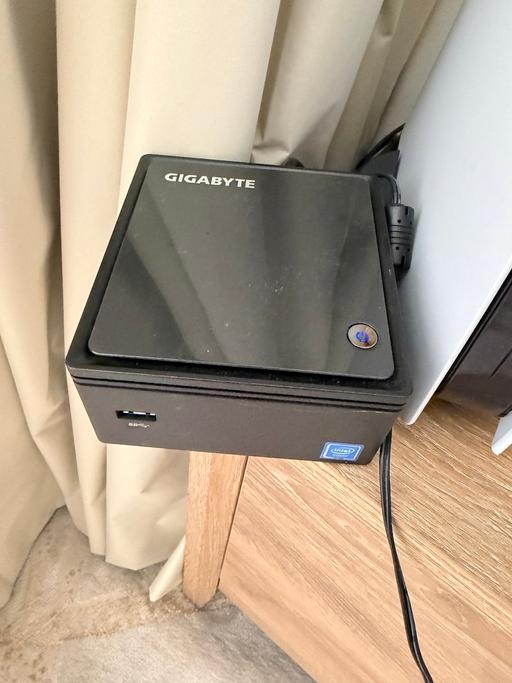 Buy & Sell Greenford Ealing - Photos for Gigabyte mini pc GB-BXBT-2807 X6