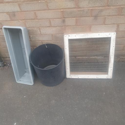 Buy & Sell Pensnett Dudley - Photos for Soil Sifter , Large Pot & Trough , Good Con.
