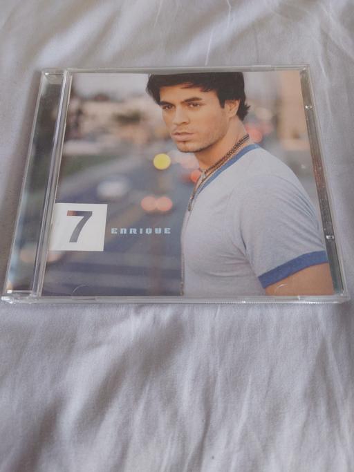 Buy & Sell Woodthorpe Charnwood - Photos for Enrique iglesias - seven CD