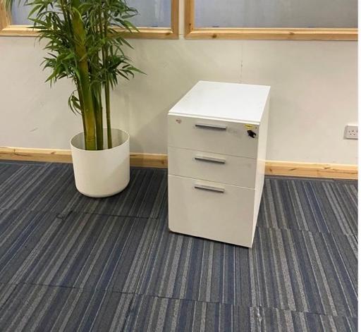 Buy & Sell Waddon South East London - Photos for White + Grey Office Storage Pedestal