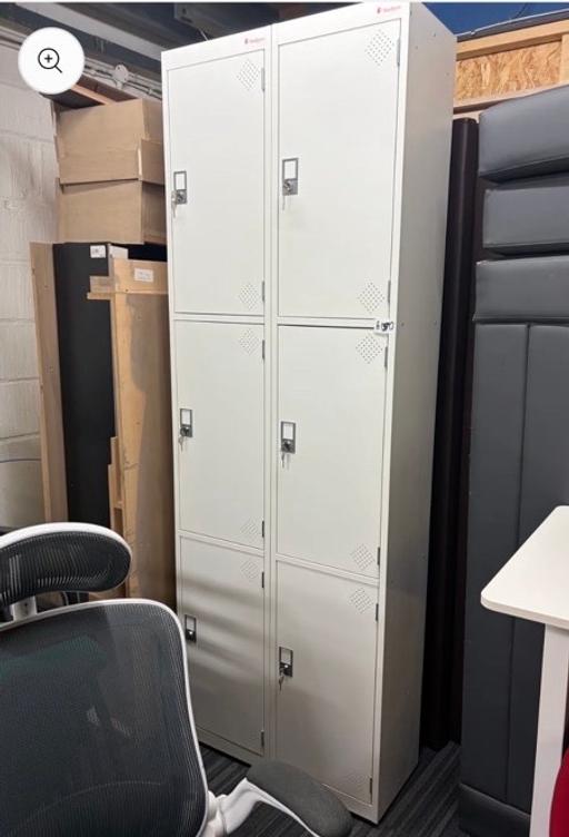 Buy & Sell Waddon South East London - Photos for Used white 6 door locker office