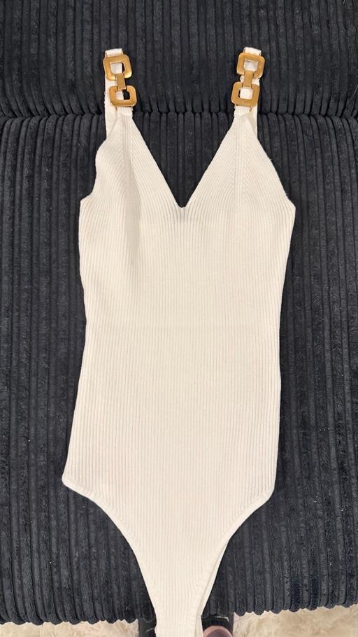 Buy & Sell Feltham Hounslow - Photos for Gold & White Body