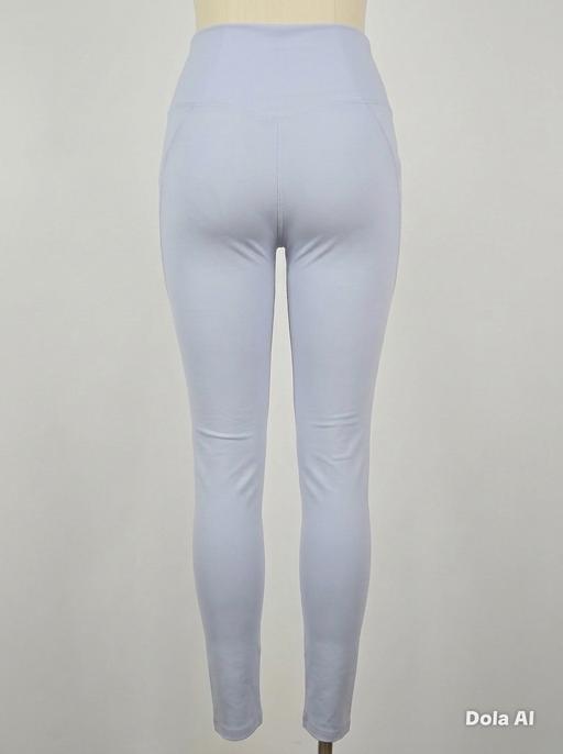 Buy & Sell High Wycombe Buckinghamshire - Photos for Light Grey Gym leggings