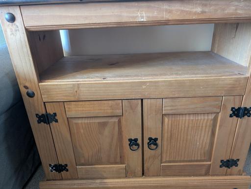 Buy & Sell Cullompton Mid Devon - Photos for Corona soild wooden TV unit
