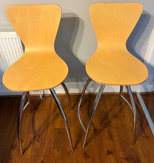 Buy & Sell Sandfield Park Liverpool - Photos for Pair of swivel bar stools - like new