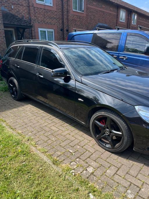 Vehicles Splott Cardiff - Photos for Mercedes E220