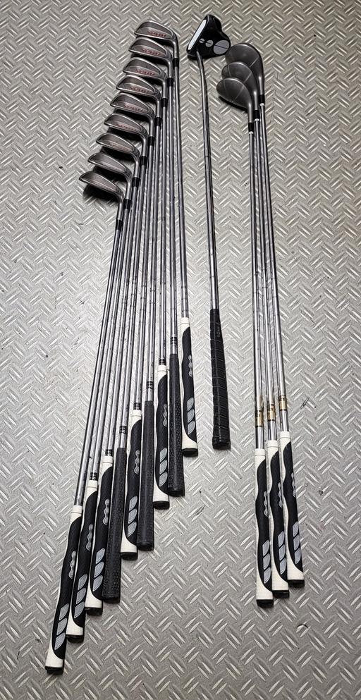 Buy & Sell Birkenhead Wirral - Photos for GOLF CLUBS FULL SET