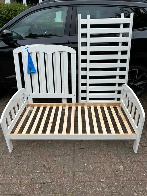 Buy & Sell Whittlesford South Cambridgeshire - Photos for Cot Bed