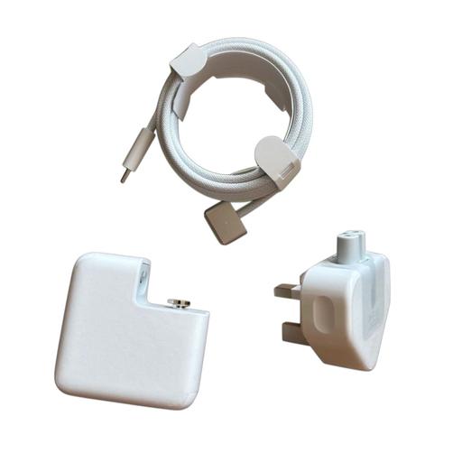 Buy & Sell East Finchley North London - Photos for GENUINE APPLE 30W ADAPTOR +MAGSAFE 3 CABLE
