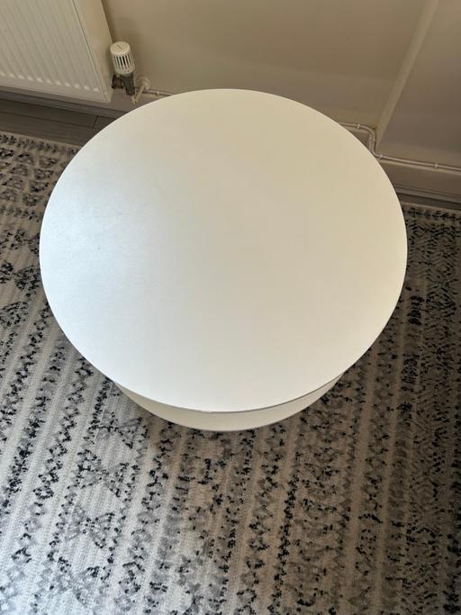 Buy & Sell Westferry East London - Photos for Living room coffee table