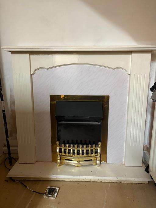 Buy & Sell Smethwick Sandwell - Photos for Electric fire with cream wooden surround