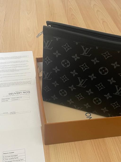 Buy & Sell Yeading West London - Photos for Louis Vuitton Pochette Voyage