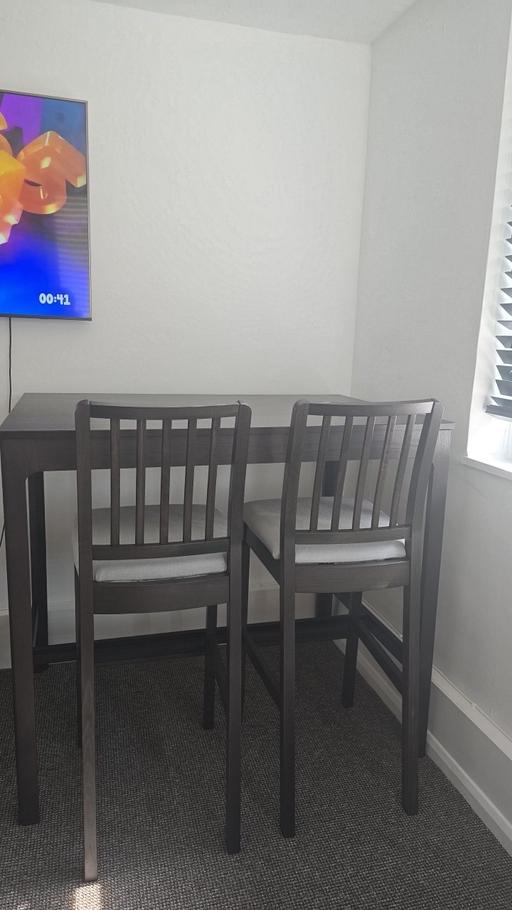 Buy & Sell Manor House North London - Photos for IKEA EKEDALEN bar table & 2 Chairs