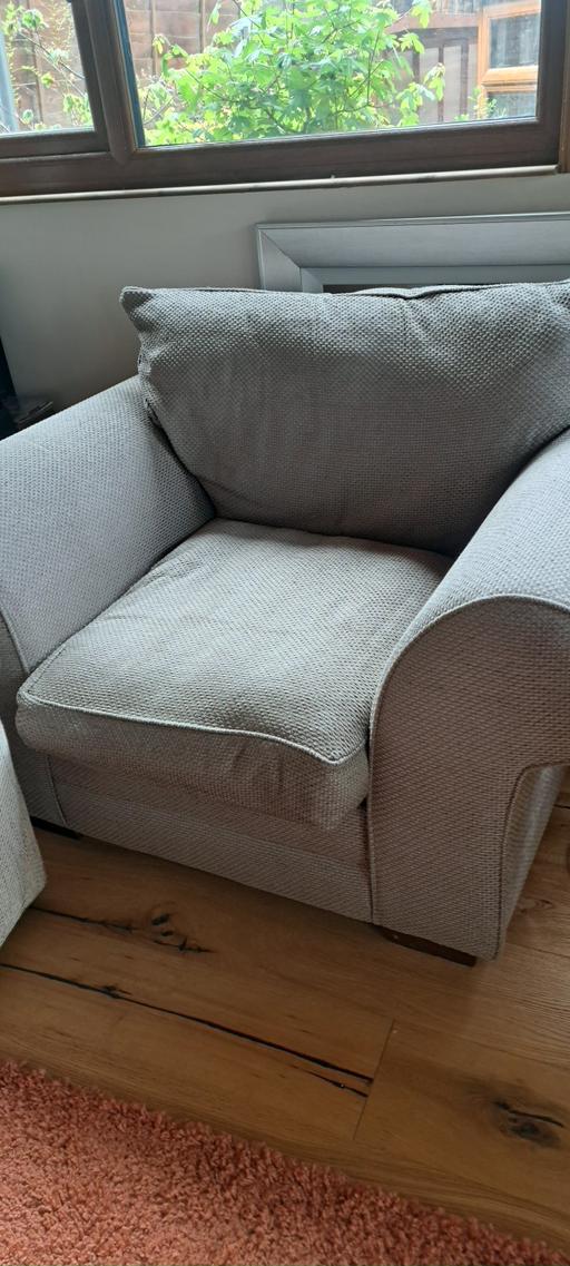 Buy & Sell Stourbridge Dudley - Photos for Very large armchair.