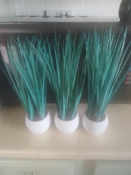 Buy & Sell Streetly Walsall - Photos for THREE SMALL POTS WITH ARTIFICAL PLANT