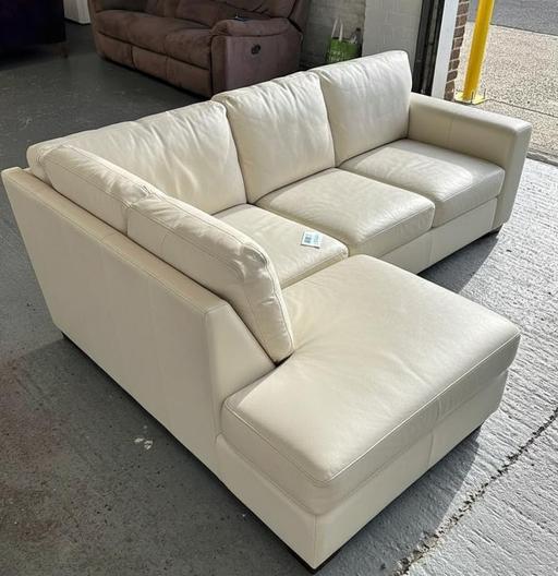 Buy & Sell Heigham Norwich - Photos for DFS 4X LEATHER CORNER COUCH