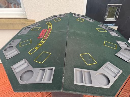  — Poker table top